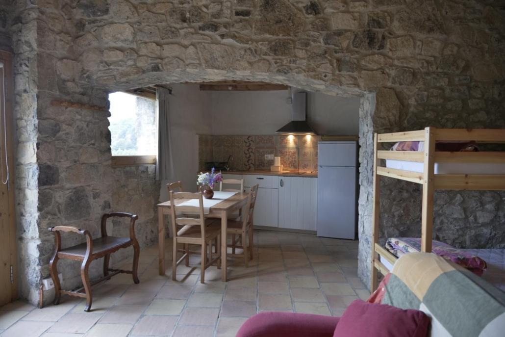 Mas Rural El Negre Hostel Ogassa Екстериор снимка