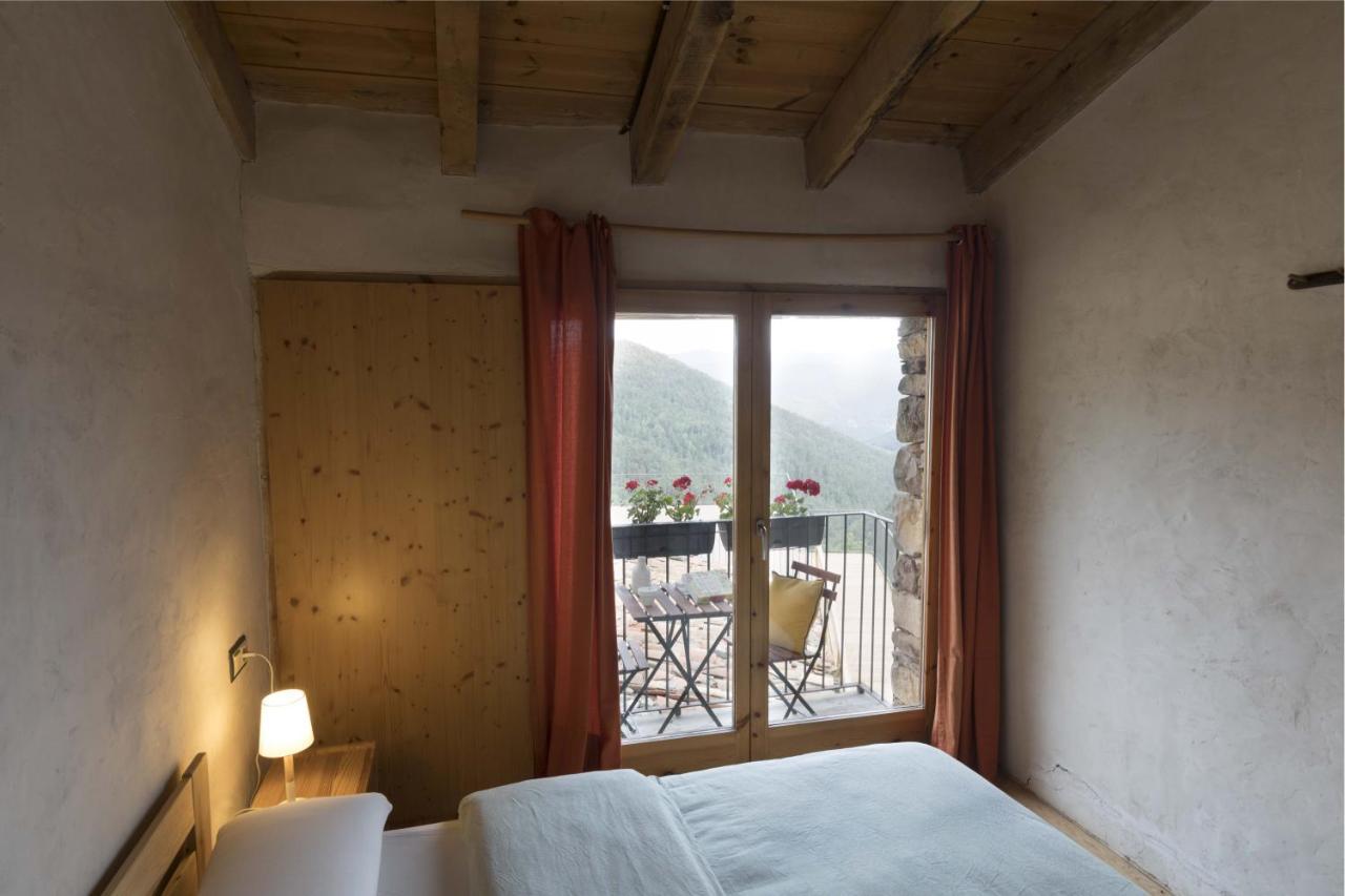 Mas Rural El Negre Hostel Ogassa Екстериор снимка