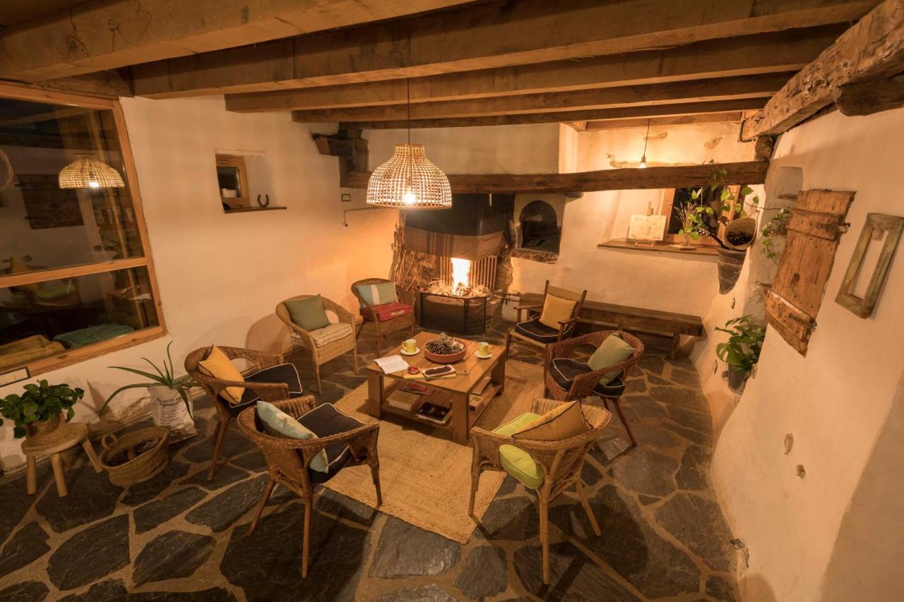 Mas Rural El Negre Hostel Ogassa Екстериор снимка