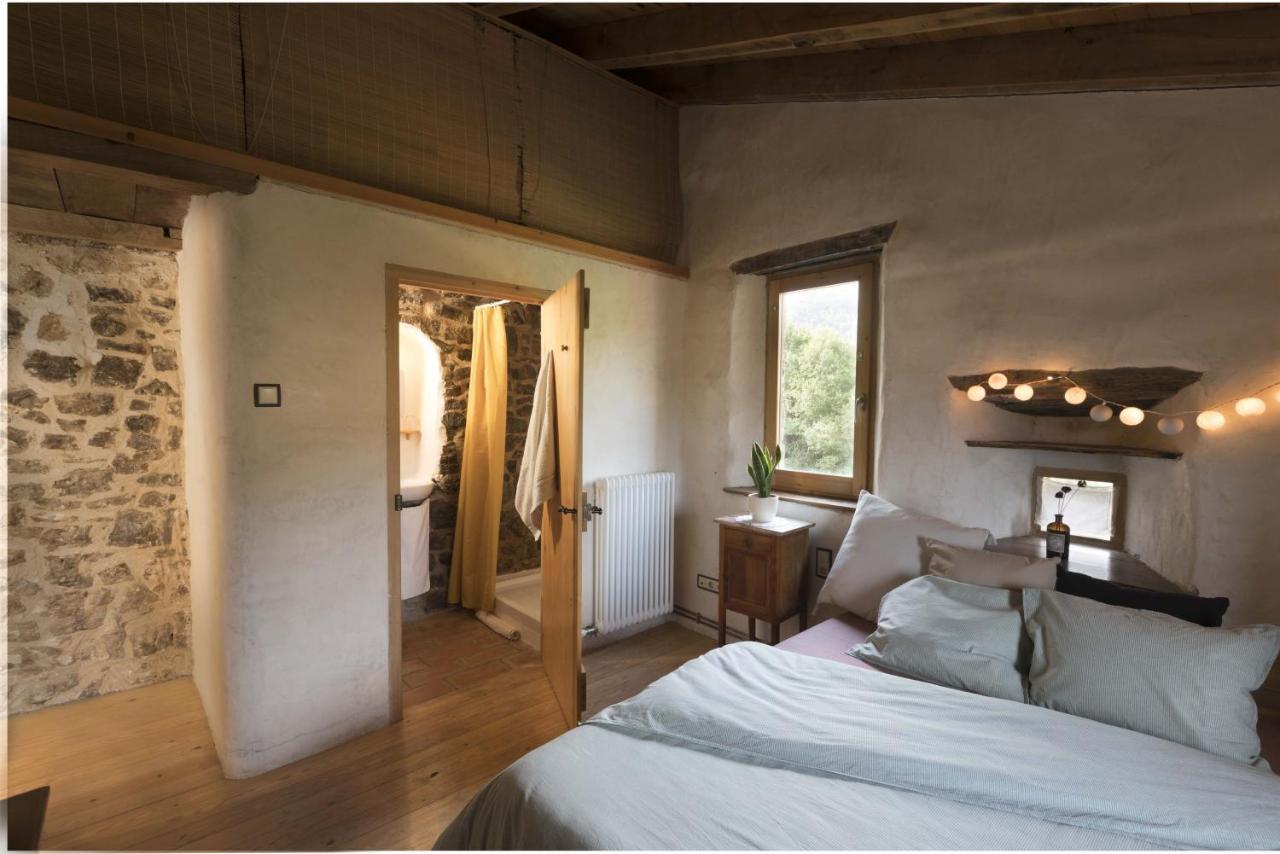 Mas Rural El Negre Hostel Ogassa Екстериор снимка