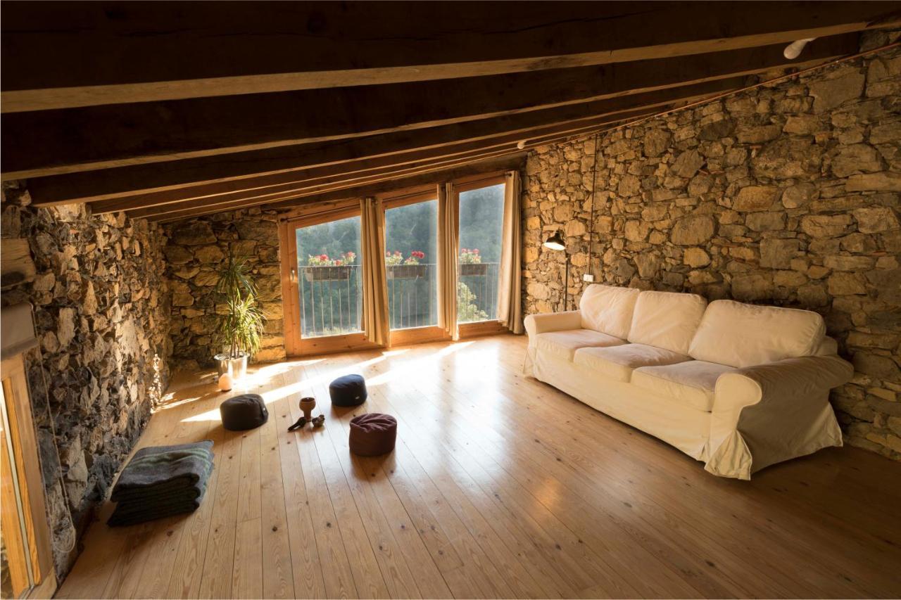 Mas Rural El Negre Hostel Ogassa Екстериор снимка